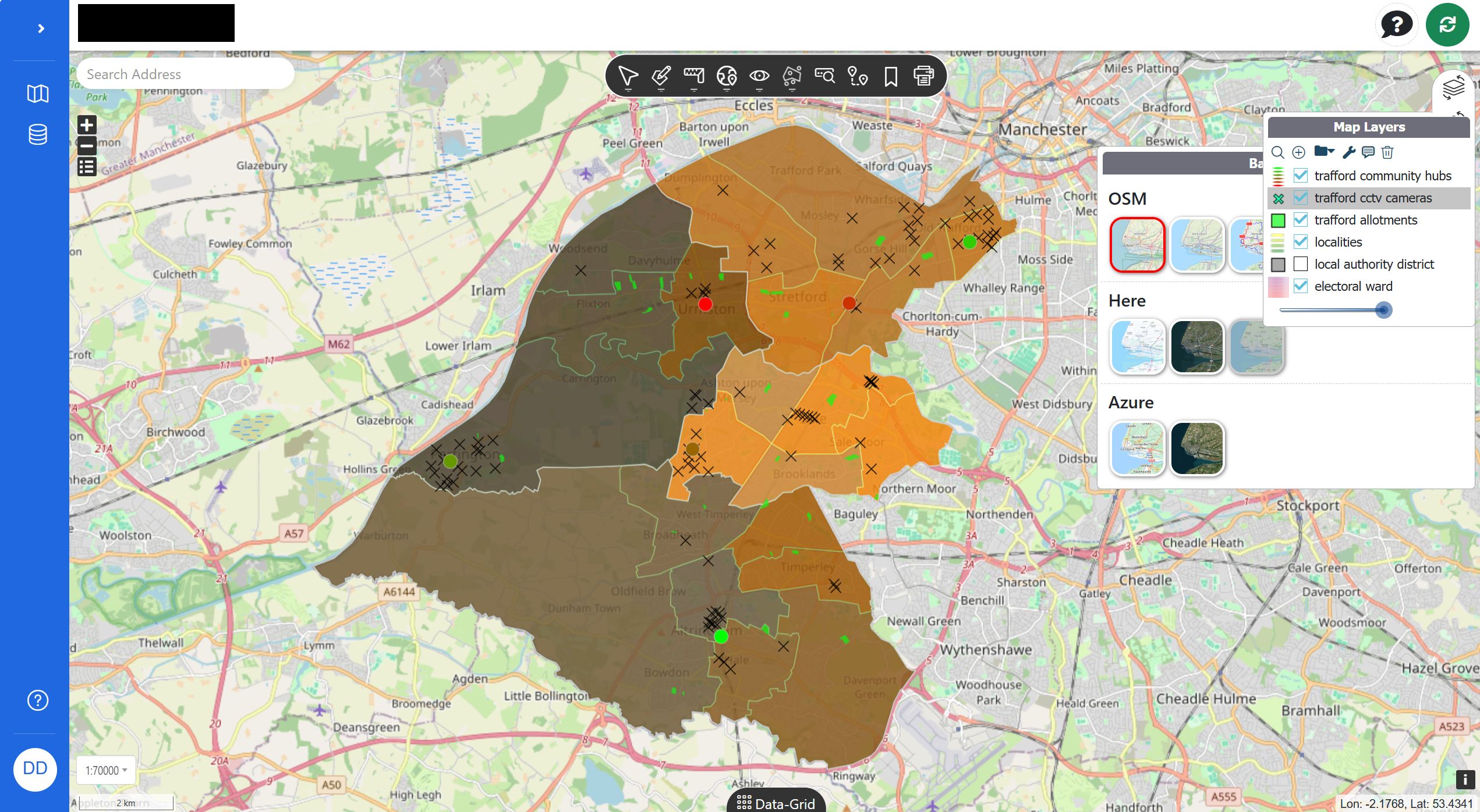 Screenshot: Full-screen map with multiple labeled layers at mixed scales