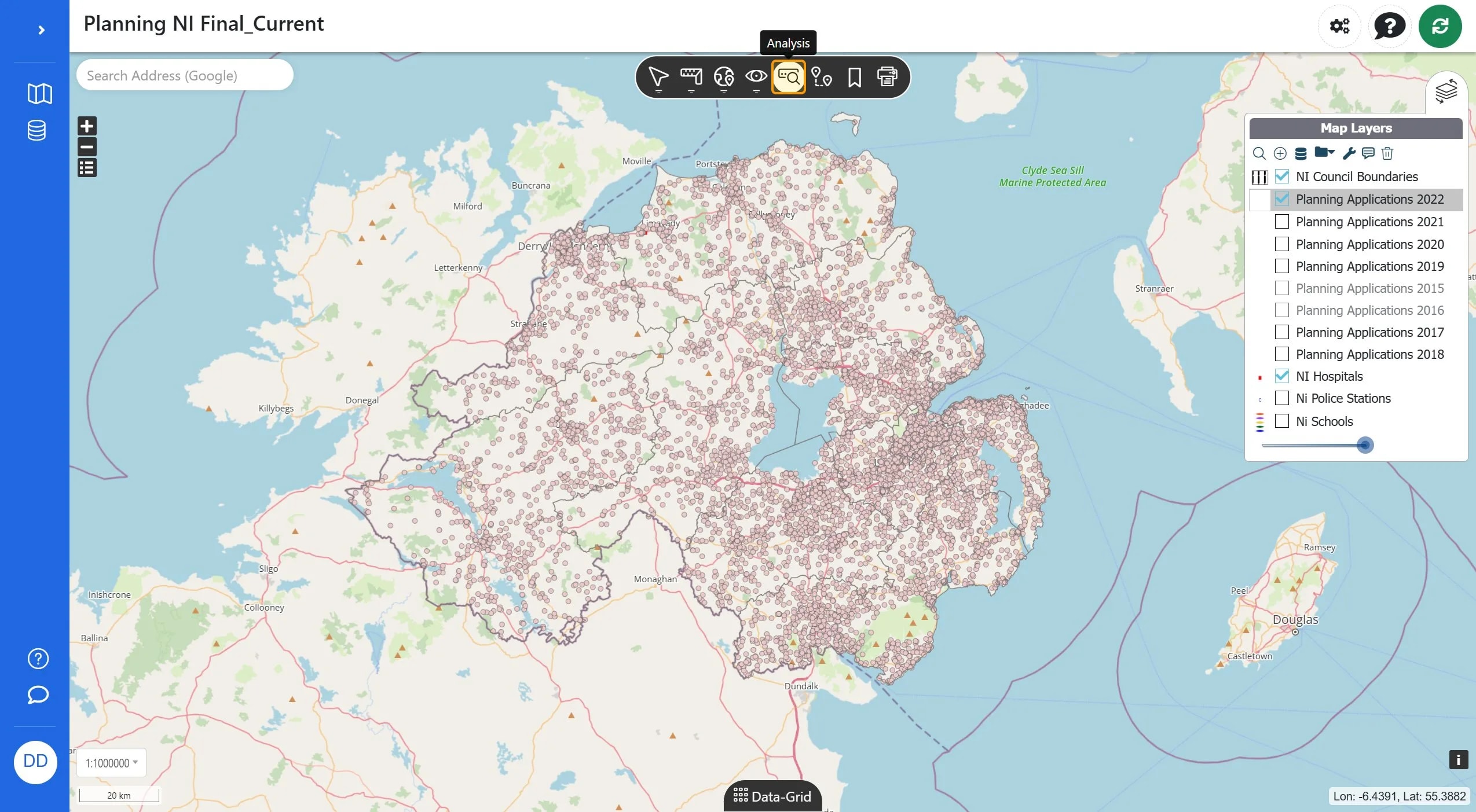 Button labeled 'Analysis' located in the top toolbar of the map interface.