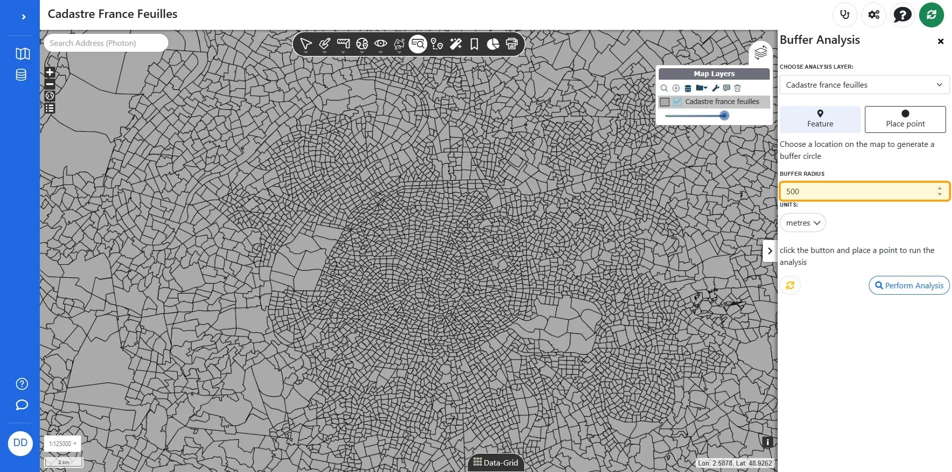 Input field labeled 'Buffer radius' with current value 500 metres, used to specify the size of the buffer circle in the Buffer Analysis tool.